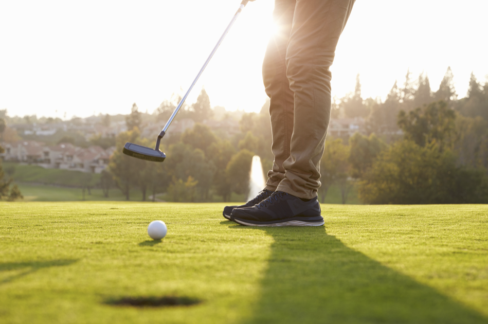 Golfer_Golfball