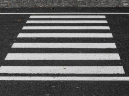 ADAC prüft Fußgängerüberwege rund um Grundschulen in Hessen
