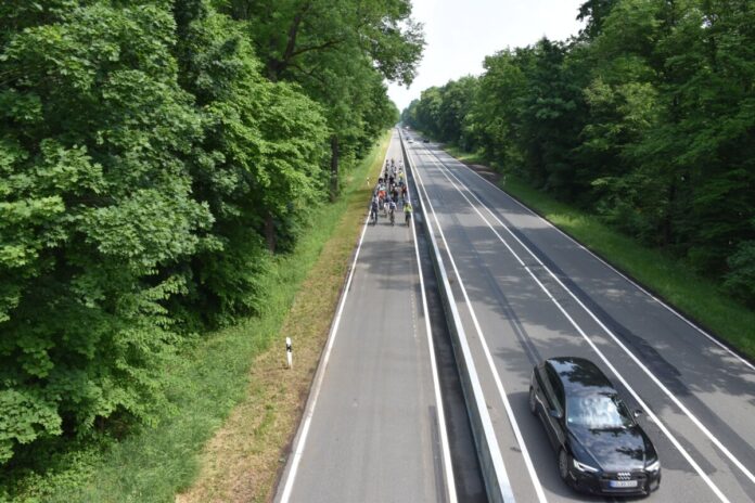 Eröffnung Radweg Sprenndlinger Landstraße (Hessen Mobil)