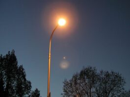 Neue LED-Beleuchtung am Herrngartencafé in Darmstadt