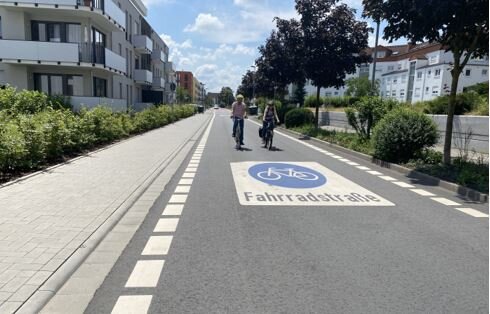 Fahrradstrasse1_zu_773