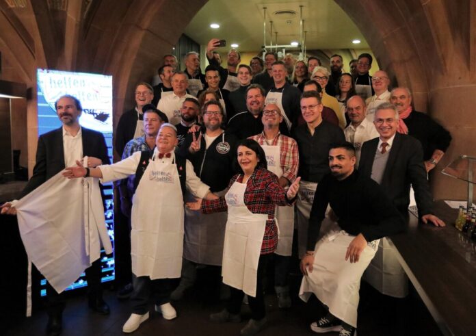 Weihnachtsgans-Essen für Obdachloe und hilfsbedürftige Menschen