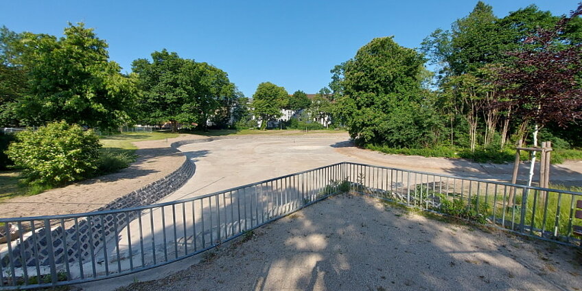 Darmstadt Sanierung der Teichanlage im Herrngarten kurz vor dem