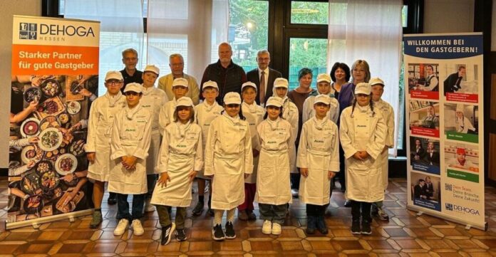 csm_240924_Minikoeche_2024_09_12_Elternabend_Auftakt_Minikoeche_KreisGross-Gerau_Presse_850216207f