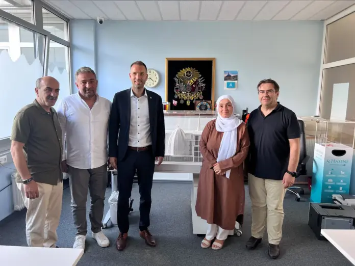 981de4ad789a3326167b00c354ba33b6