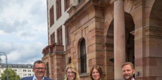 Die 48. Rheingauer Weinwoche findet von Freitag, 8. August, bis Sonntag, 17. August statt. Foto: Stadt Wiesbaden