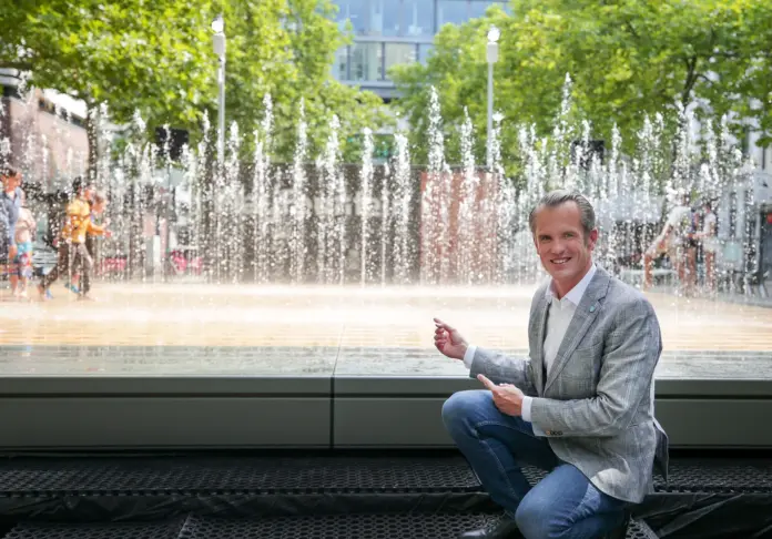 Oberbürgermeister Dr. Felix Schwenke eröffnete gestern die Playfountain. Foto: Stadt Offenbach / Katja Lenz