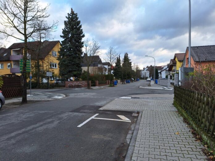 Presse Griesheim Fahrradstrasse Ecke Kantstrasse Stadt Griesheim