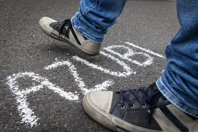 Als fitter und engagierter Azubi einen Schritt nach vorne machen: Jugendliche haben die Chance auf ein Azubi-Stipendium – egal, welchen Beruf sie ansteuern. Darauf hat die IG BAU Rhein-Main hingewiesen. Bild: IG BAU | Alireza Khalili