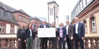 Wichtiger Schritt auf dem Weg zur Restauration der Turmspitze des „Langen Franz“ in Frankfurt