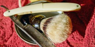 „Movember“ im Schelmengraben: Rasieraktion für die Männergesundheit in Wiesbaden