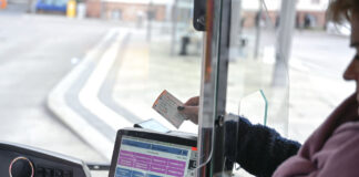 Hanau stellt Fahrscheinverkauf in der Mobilitätszentrale auf digitale Tickets um