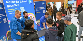 Ausbildungsbörse in Groß-Gerau zieht tausende Schülerinnen und Schüler an