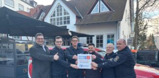 Groß-Geraus Feuerwehr wirbt auf Pizzakartons