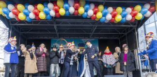 Rathaussturm: „Elf Babbscher“ übernehmen die Macht in Obertshausen