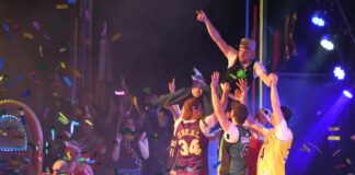 Fünf Stunden Show: Närrische Sitzungspremiere der DJK Blau-Weiß Münster