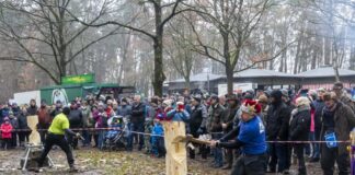 Historische Holzversteigerung in Dudenhofen mit zahlreichen Attraktionen