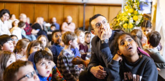 Frankfurts OB Josef begrüßt 250 Mädchen und Jungen beim Neujahrsempfang für Kinder
