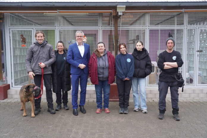 pm-030-foerderbescheid-tierheime