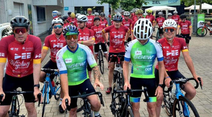 Teilnehmer 2026 vor dem Start