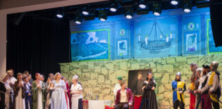 Freie Musikschule Rodgau begeistert mit „Geschichte einer Krönung“