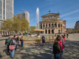 Kulturdezernentin Hartwig eröffnet Brunnensaison 2026 in Frankfurt