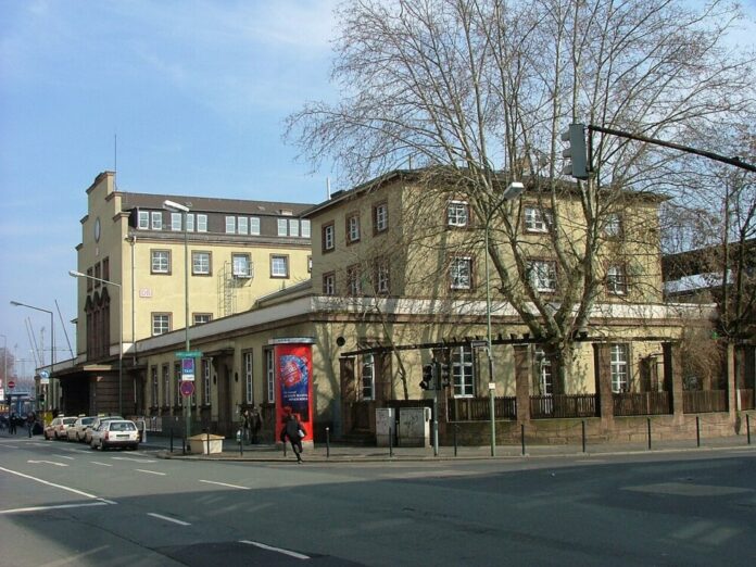 Hauptbahnhof Offenbach rmv