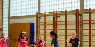 Neues Fußballangebot: „Kickzone“ für Mädchen in Frankfurt
