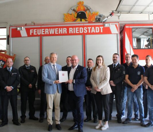 Drehleiter für Freiwillige Feuerwehr Riedstadt