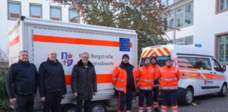 Für Groß-Einsätze: Kreis übergibt Sonderanhänger-Sanität an Malteser Heppenheim