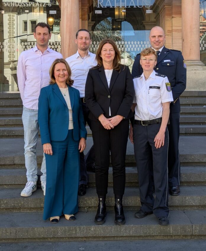 260429-Befragung-Queer-in-Wiesbaden