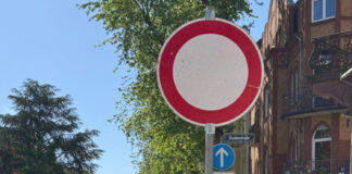 Sicherheit auf Baustellen in Wiesbaden: Absperrungen respektieren