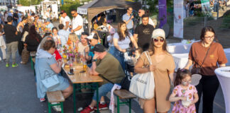 „Frühling uff de Gass“ verwandelte das Herz von Obertshausen in eine bunte Flaniermeile