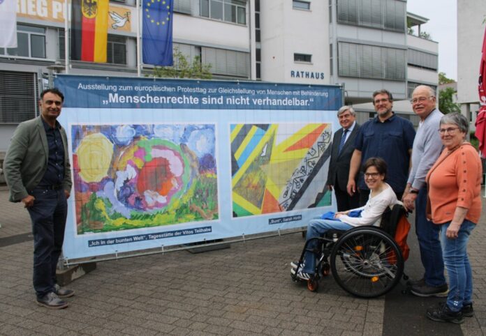 kul_bannerausstellung_eröffnung