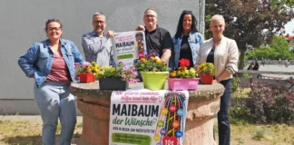 Maibaum der Wünsche in Ginsheim-Gustavsburg