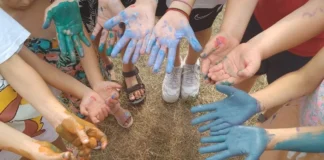 Aktion zum Weltspieltag „Digital wird analog“ auf der Kinder- und Jugendfarm Offenbach