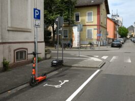 Neue Stellflächen: Frankfurt weitet Parkverbotszonen für E-Scooter auf die Stadtteile aus