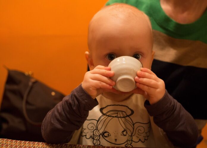 Baby Kleinkind Trinken rmv