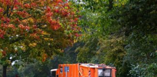 Offenbach: Stadtservice-Mitarbeitende kämpfen gegen die Hitze
