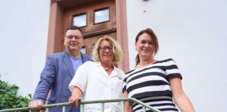 Eine Lotsin durch den Behördendschungel im Kreis Bergstraße