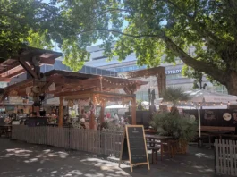 Sommermarkt auf dem Mauritiusplatz in Wiesbaden: Bürger können bei künftiger Gestaltung mitreden