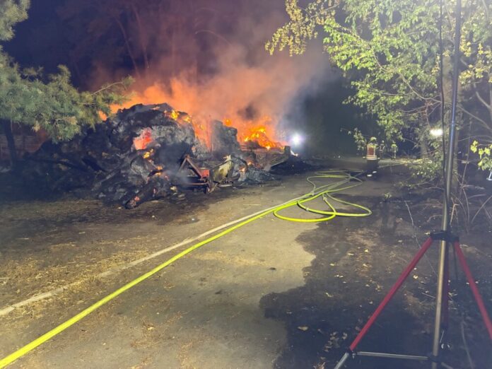 Großbrand in einem Reitstall an der Martinseestraße Heusenstamm