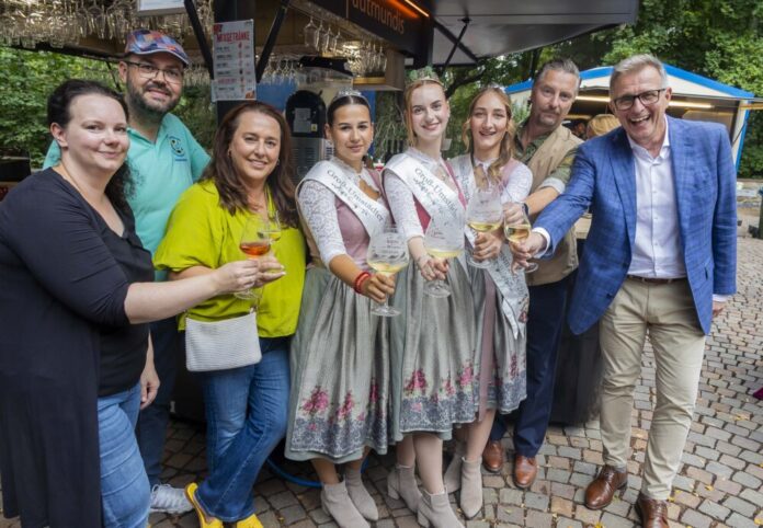 Weinfest Heusenstamm Titel Bild 1