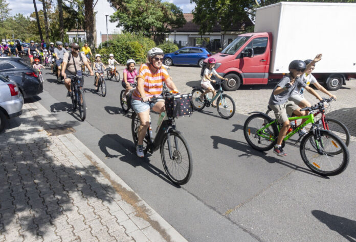 Mit dem Fahrrad durch Heusenstamm für sichere Wege Bild 2