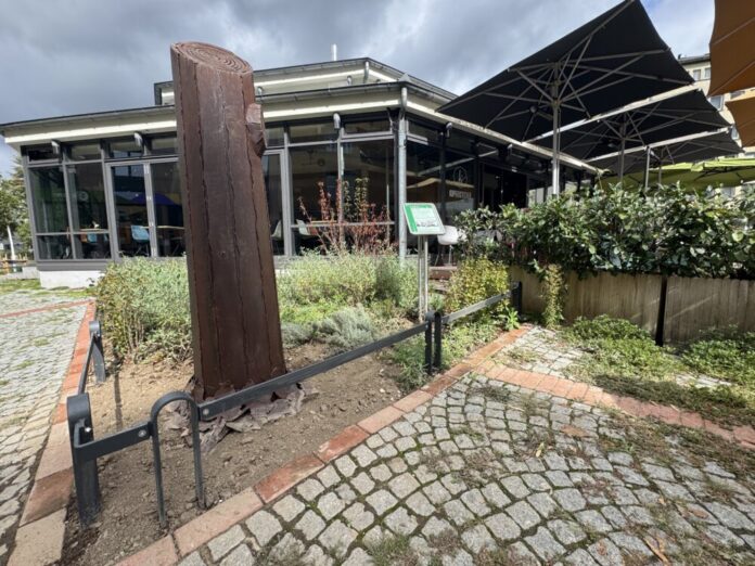 Skulptur-Merianplatz-4-Copyright-Gruenflaechenamt-Foto-Christian-Churr