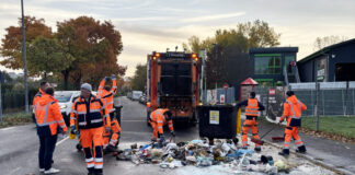 Wiesbaden: Lithium-Ionen-Akku entzündet sich im Müllwagen