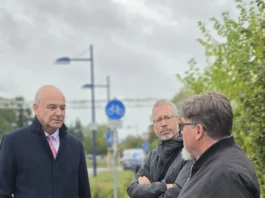 Naschobstweg an der Lärmschutzwand im Baugebiet Bürgel-Ost eröffnet